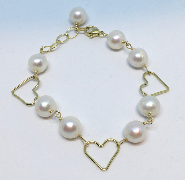 Bracelet - Freshwater Pearls with Gold-Filled Hearts