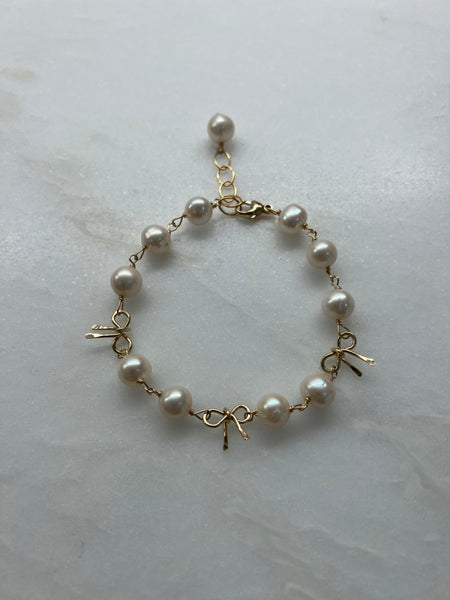 Freshwater Pearl Bracelet with Gold-filled bows